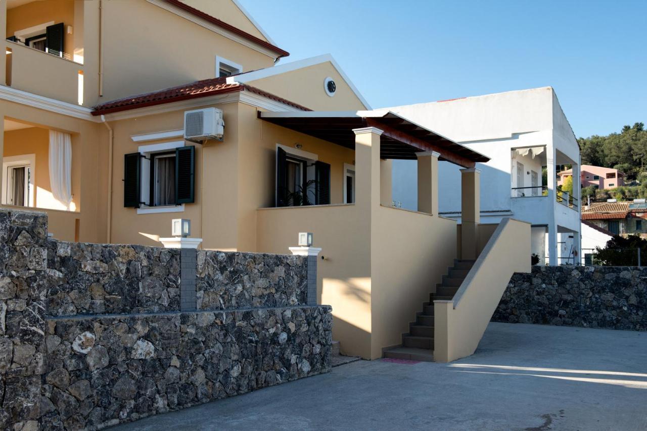 Casa Dell Amore Petriti  Luaran gambar